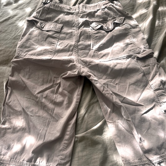 ASOS Berksha cargo pants in a pale grey - Picture 4 of 6